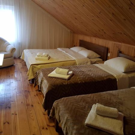 ホテル Барокко Bilhorod-Dnistrovsʼkyy エクステリア 写真